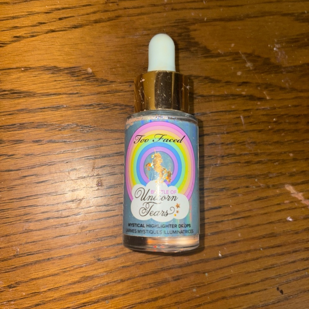 Too Faced Unicorn Tears Mystical Highlighter